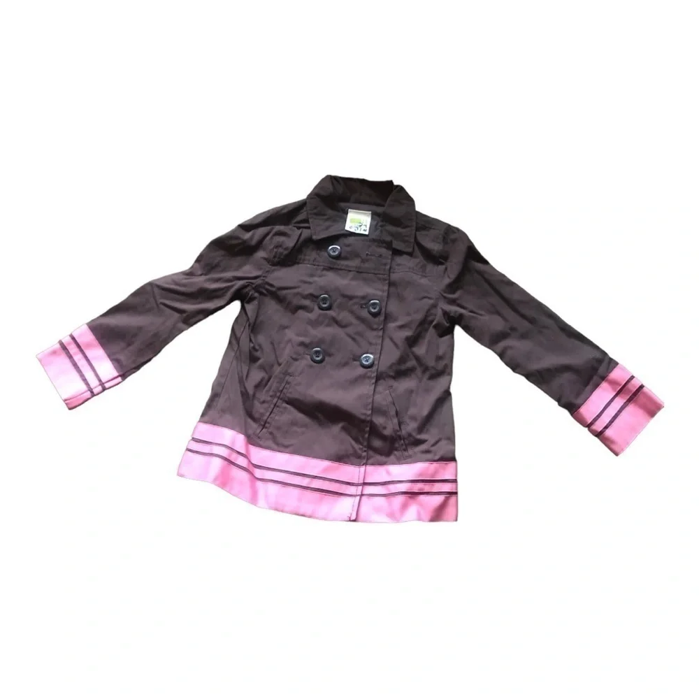 Little Girl light cost Size 5-6 brown& Pink in Excellent Used Condition